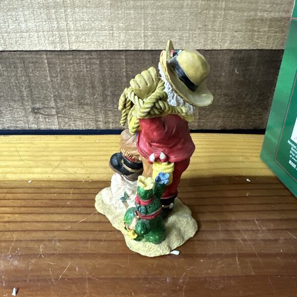 Holiday Time Western Cowboy Santa With Rope In Box - Picture 5 of 7